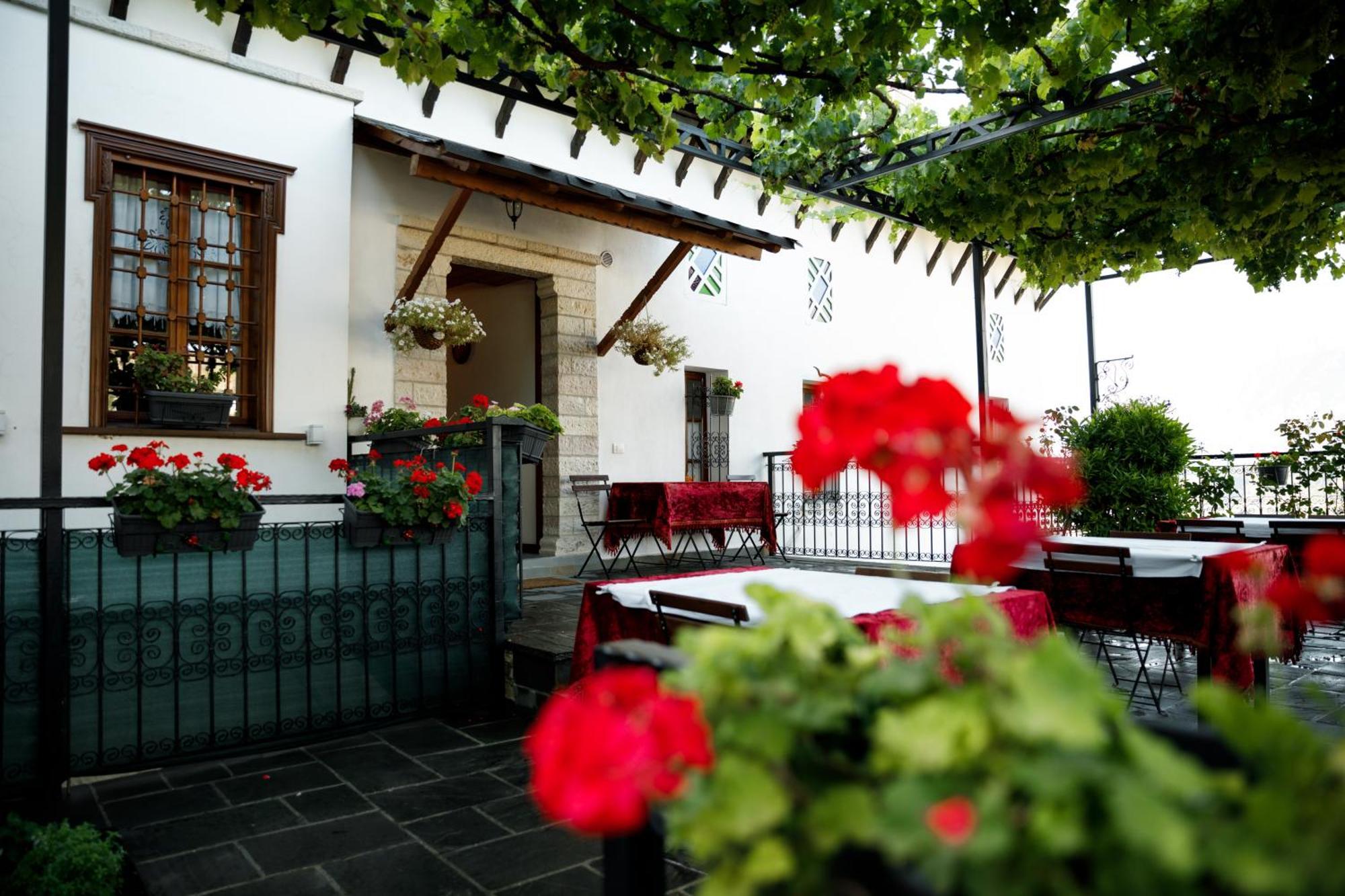 Boutique Hotel Musee Gjirokastër Dış mekan fotoğraf